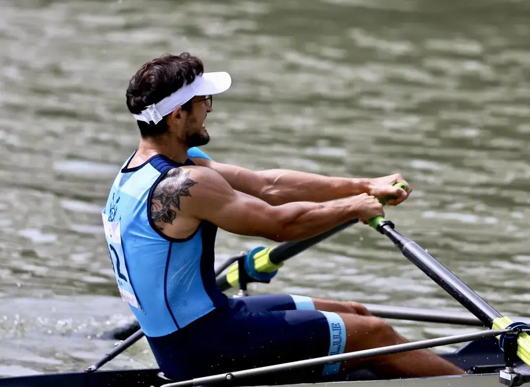 div, 艇选手汇聚, 赛艇公开赛