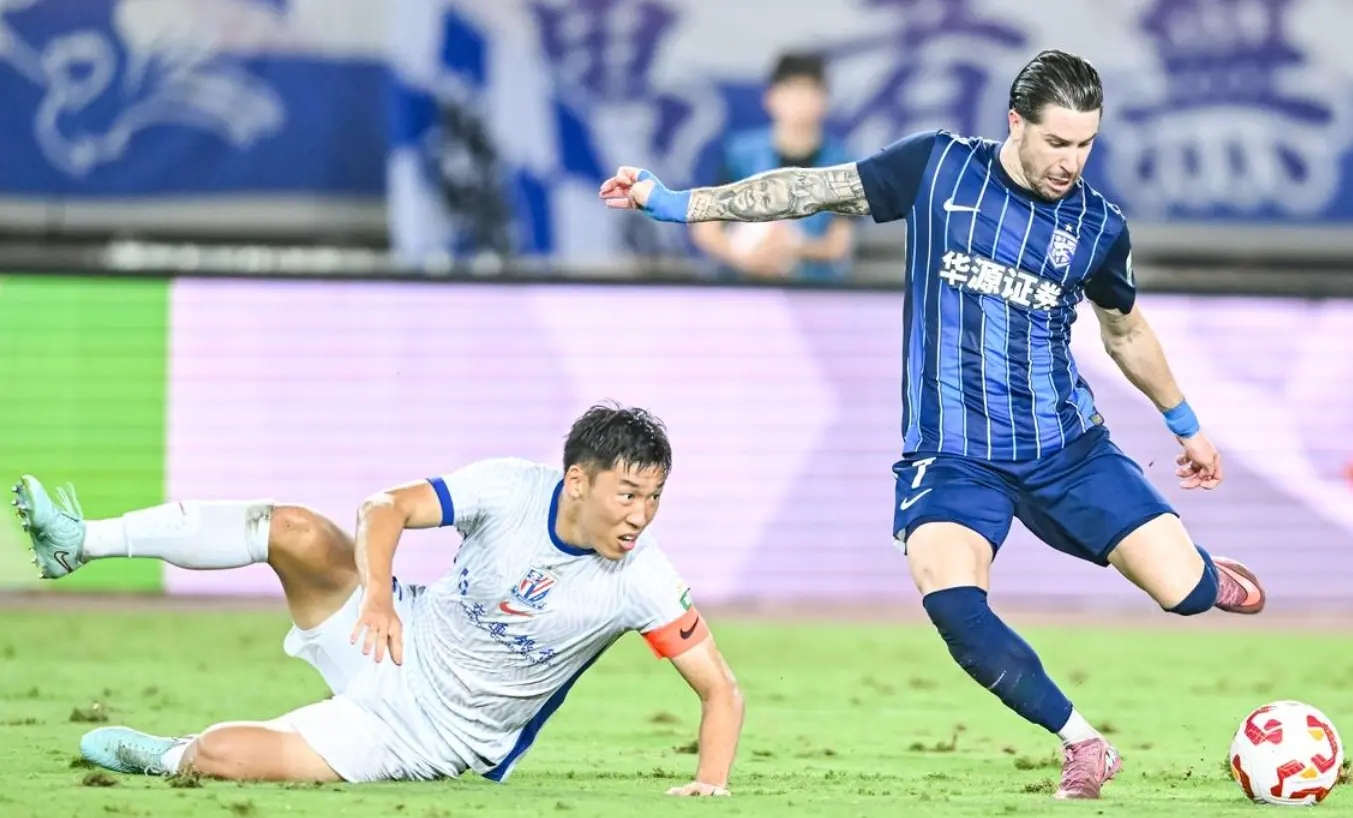 比赛刚开始 比赛刚开始