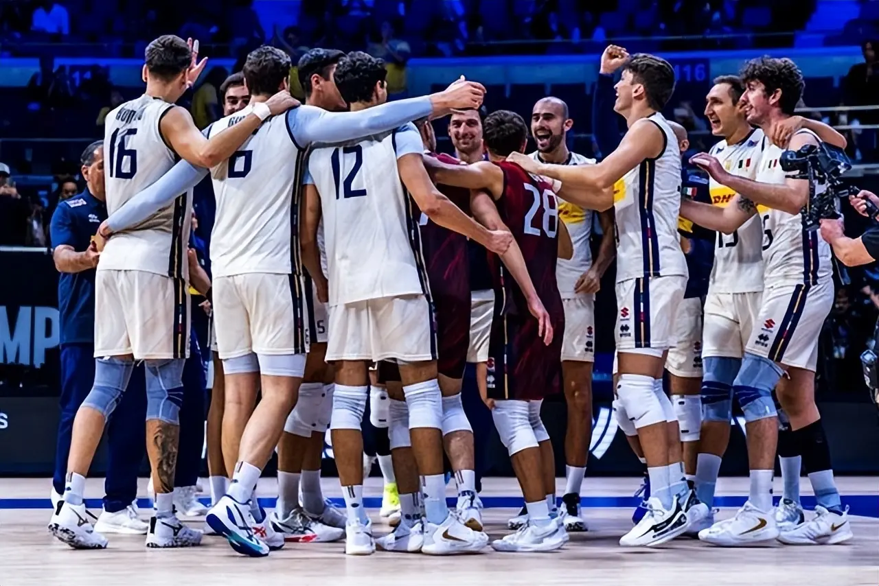 以小组第二, 分垫底出局 以小组第二, 分垫底出局