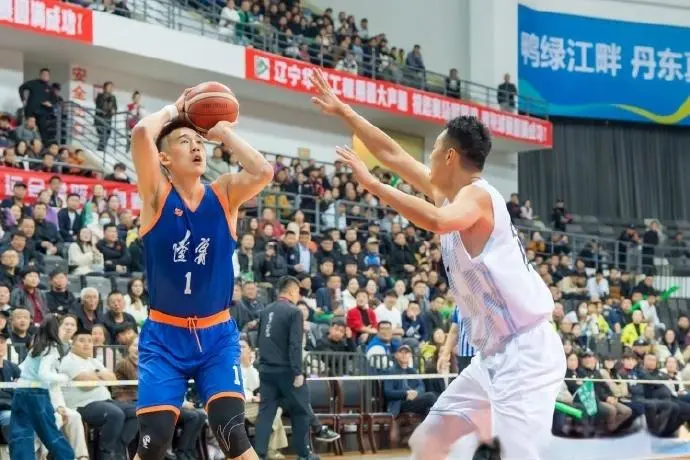 张陈治锋大 张陈治锋大