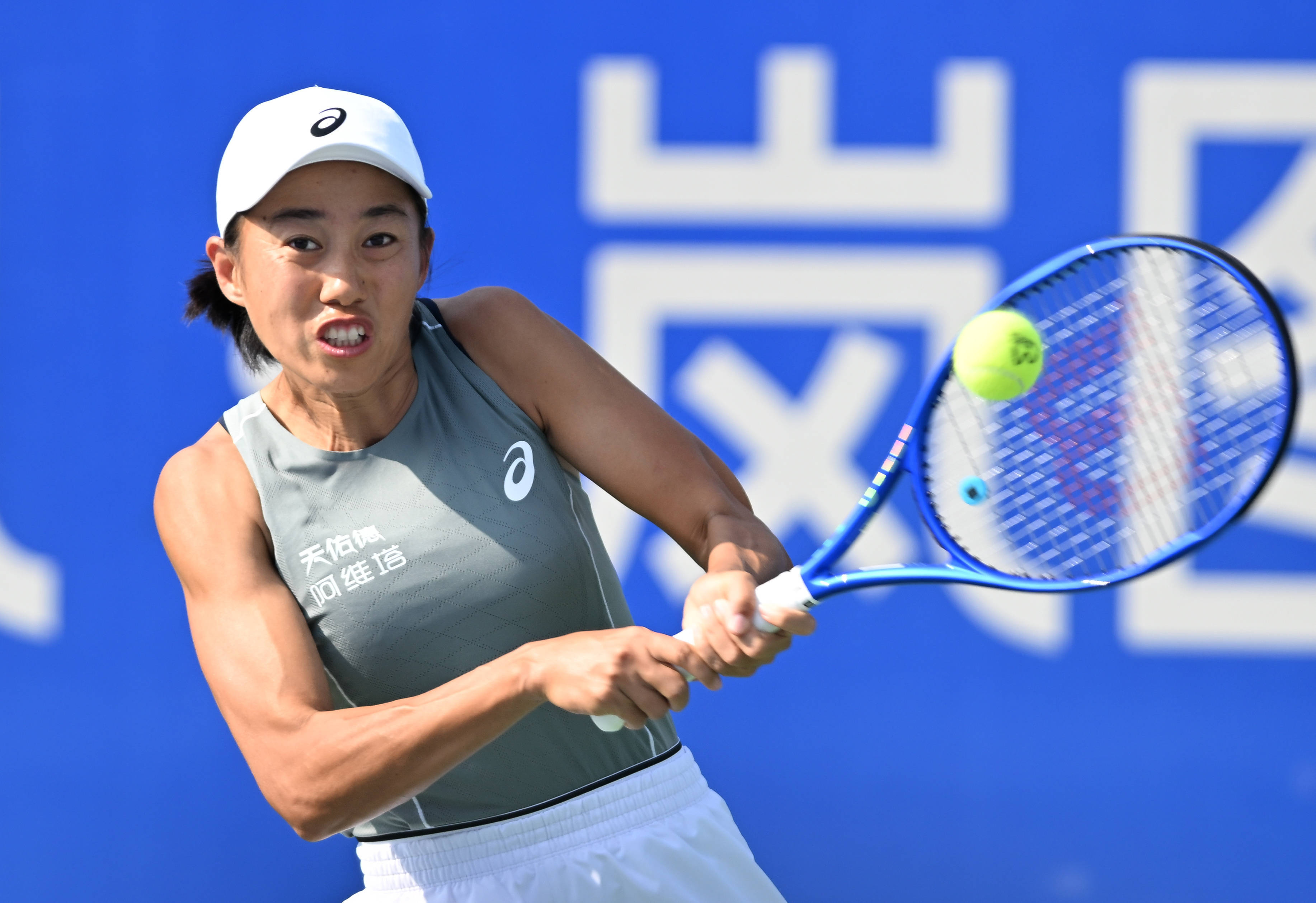 美国名将高, 成功晋级 美国名将高, 成功晋级